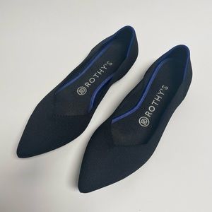 Rothy’s “The Point” in Solid Black - Size 8